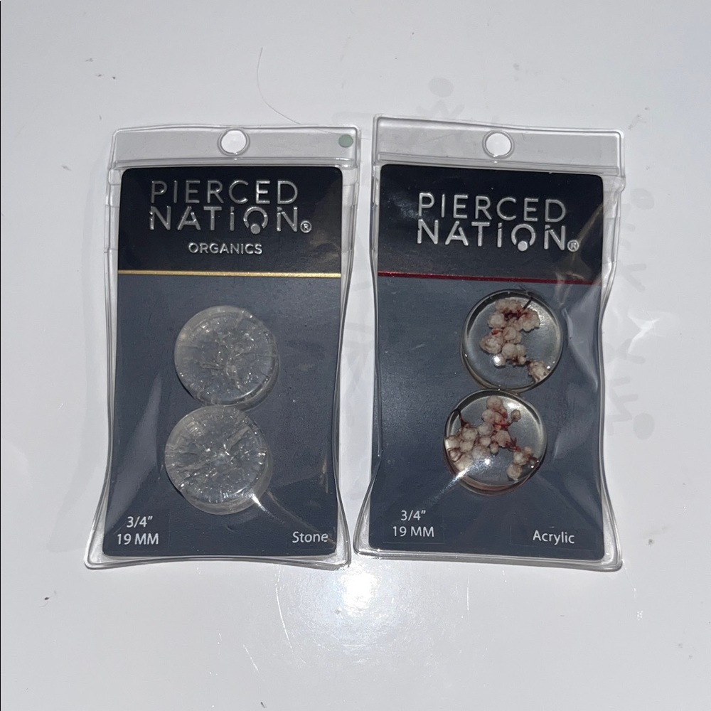 PIERCED NATION NWT 19mm 3/4 plug set Spencer’s